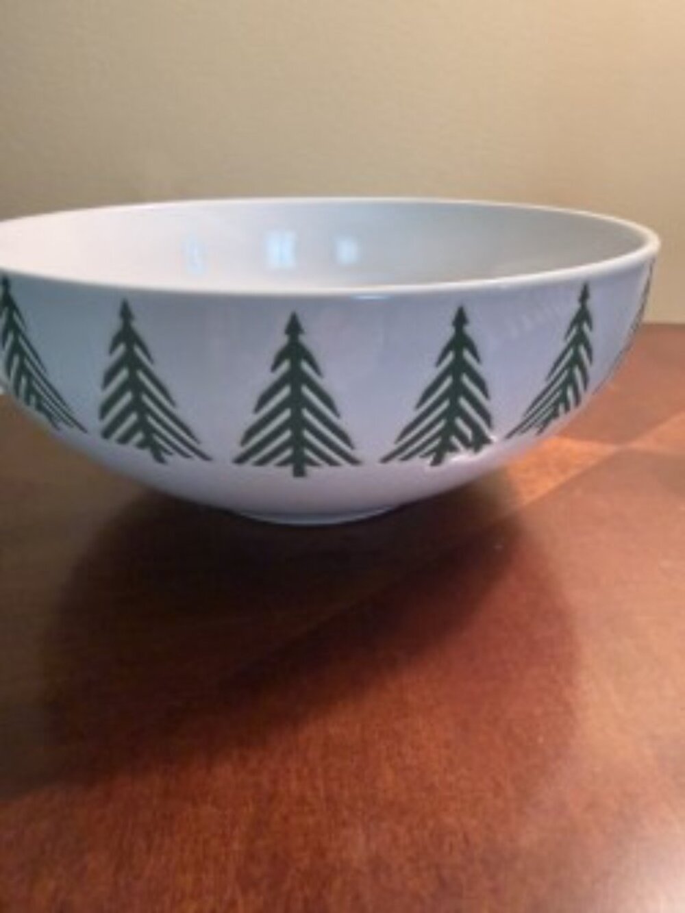 Crate & Barrel Winter Bowls & Mugs - Picture 4 of 7